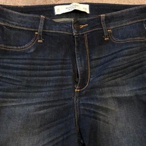 Abercrombie & Fitch Skinny Jeans